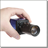 Миниатюрная WI-FI IP камера Link 570Z-8GH - в руке